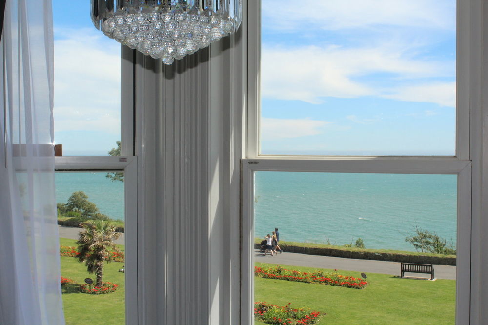 The View Hotel Folkestone, A Member Of Radisson Individuals Exterior foto